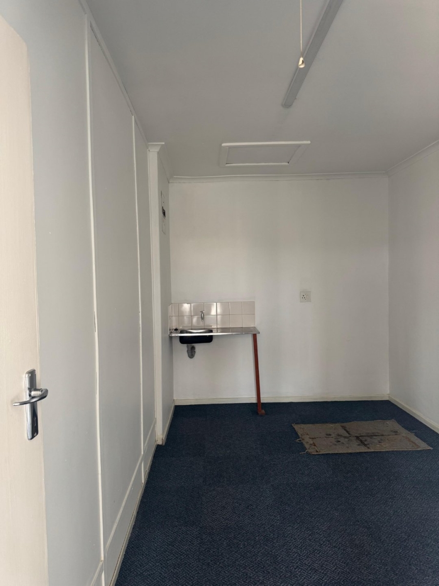 To Let commercial Property for Rent in Hillcrest Heights Western Cape